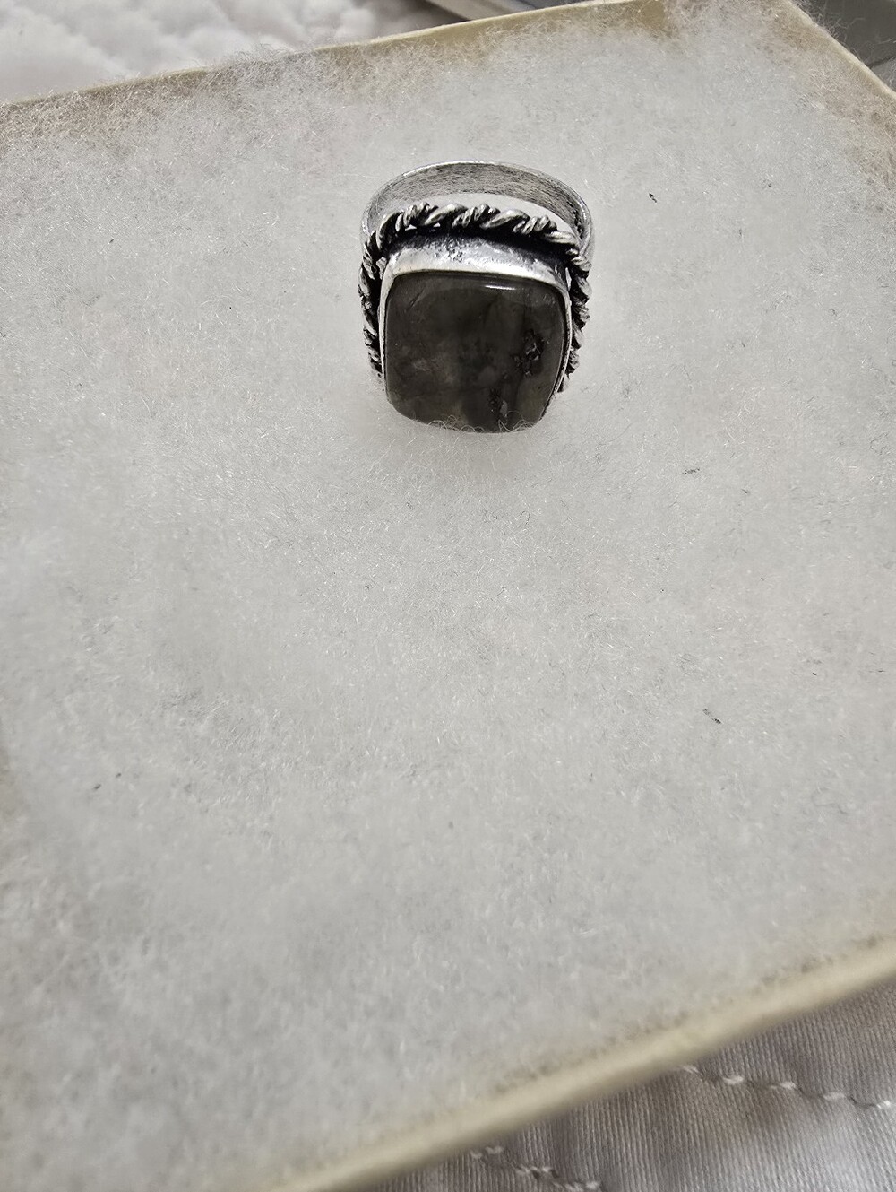 Womens Marked 925 Sterling Silver Ring with Gray Green Gem Stone Size 7